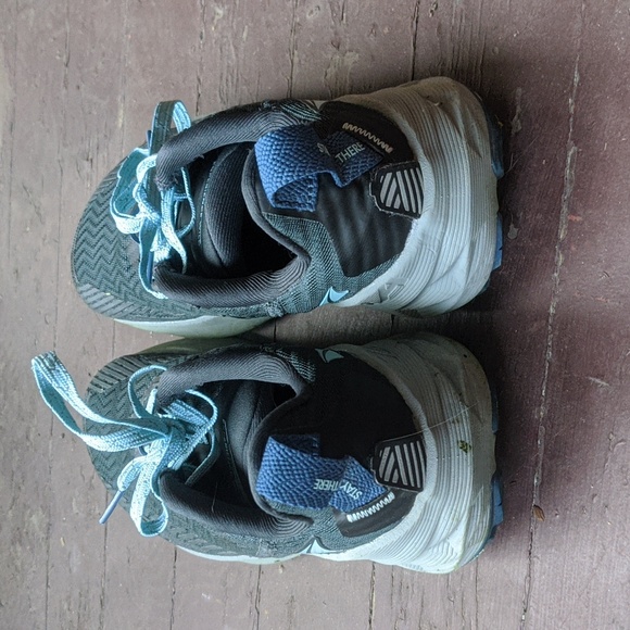 Altra Experience Wild women's sz7 trail shoe - Picture 3 of 4